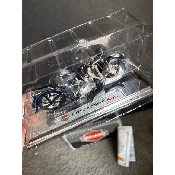 2002 Maisto 1948 Harley Davidson FL Panhead 1/18 Scale Die Cast Original Box COA - Picture 2 of 4